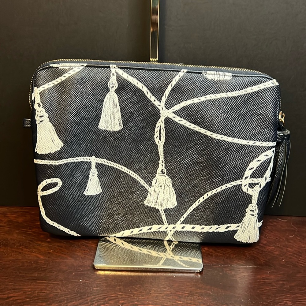 💙🤍Chicos Medium Nautical Tassel Blue Rope Design Cosmetic Make Up Bag💙🤍